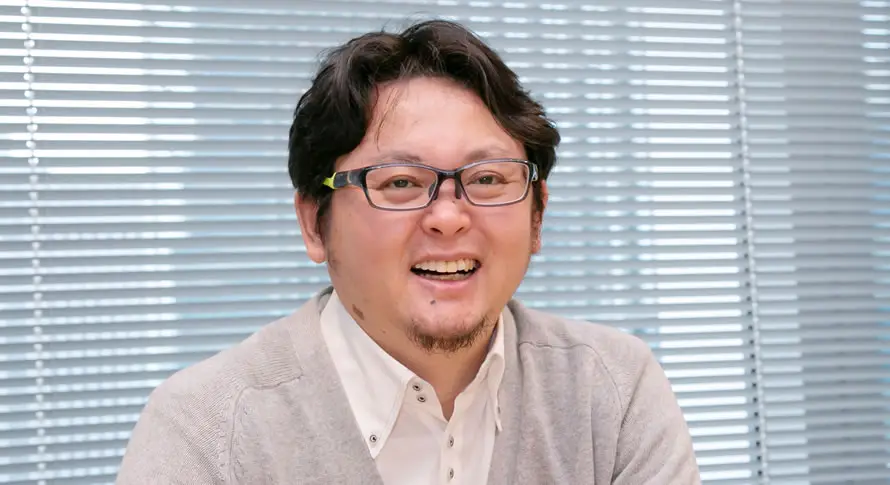 技術・営業・マネジメントを渡り歩く働き方。会社の垣根を越える面白い案件も。